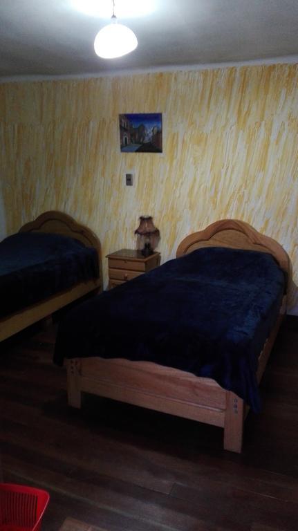 Hostal Isidoros - Terminal De Buses La Paz Dış mekan fotoğraf