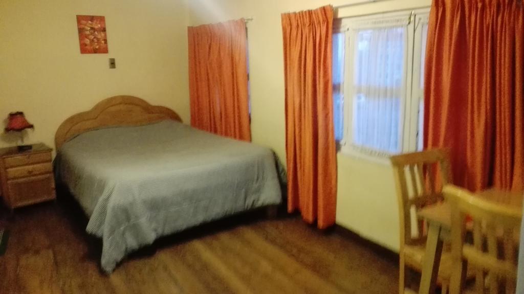Hostal Isidoros - Terminal De Buses La Paz Dış mekan fotoğraf