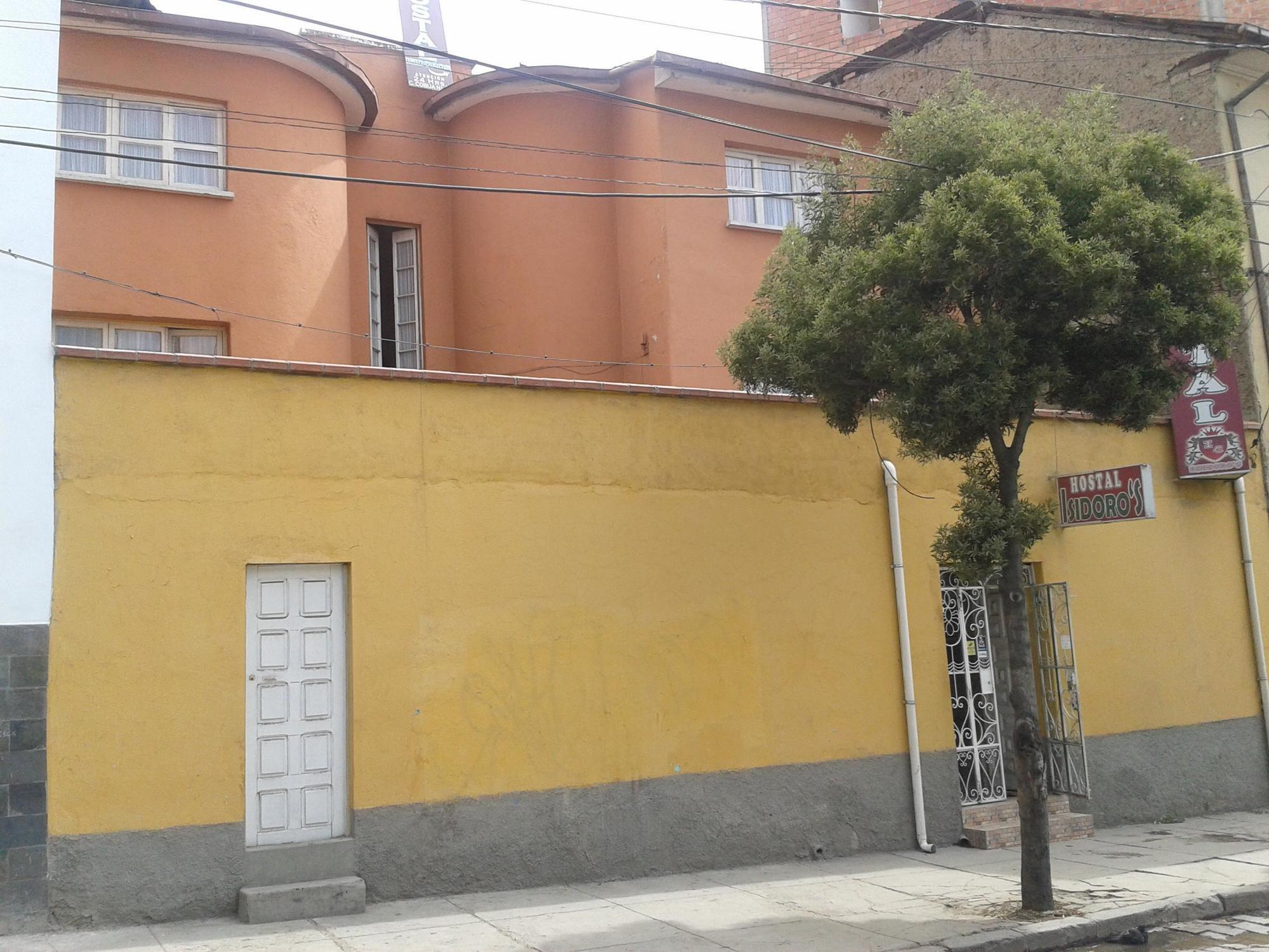 Hostal Isidoros - Terminal De Buses La Paz Dış mekan fotoğraf